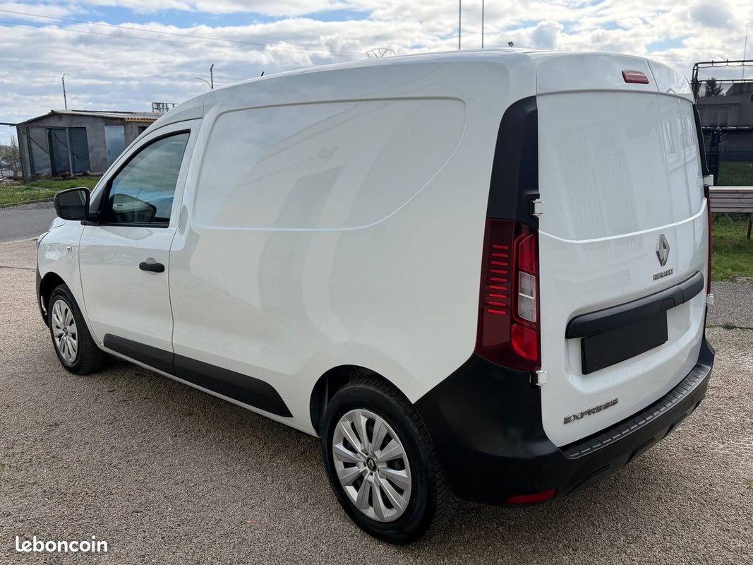 RENAULT Express Van (K67) 1.5 DCI 95 CH S&S / TVA RECUPERABLE / Reprise possible (image 5)