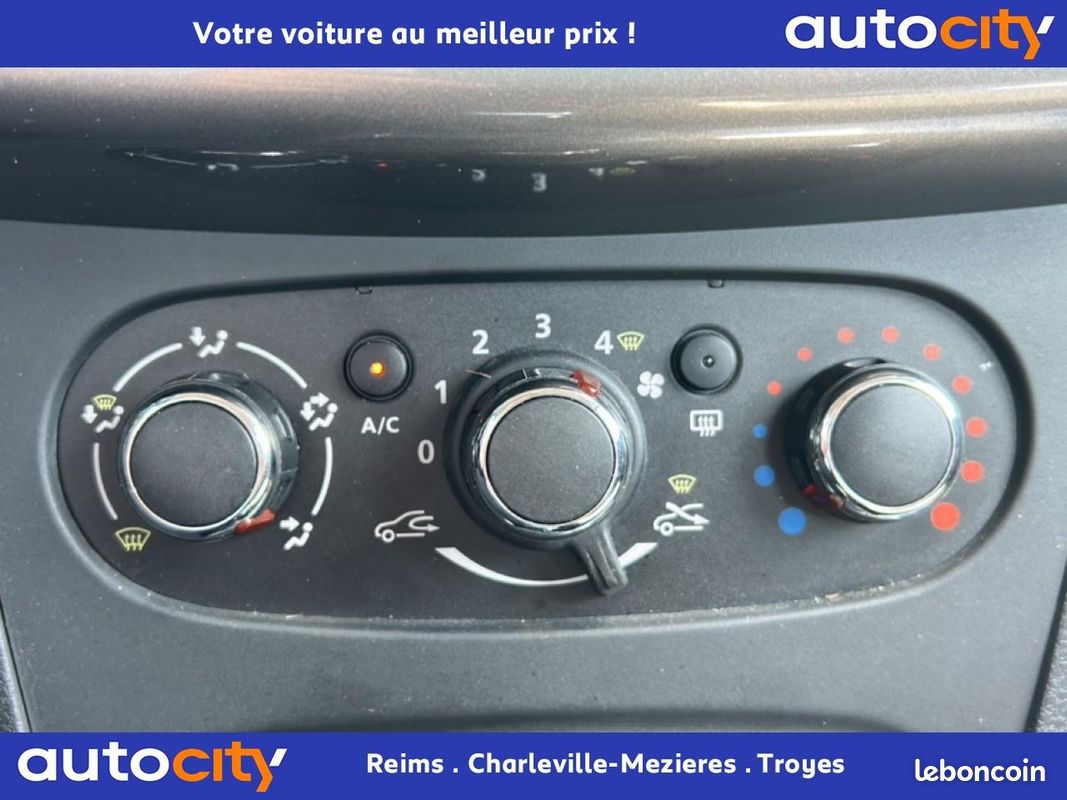 DACIA SANDERO 0.9 TCe - 90 - BV Easy-R (image 26)