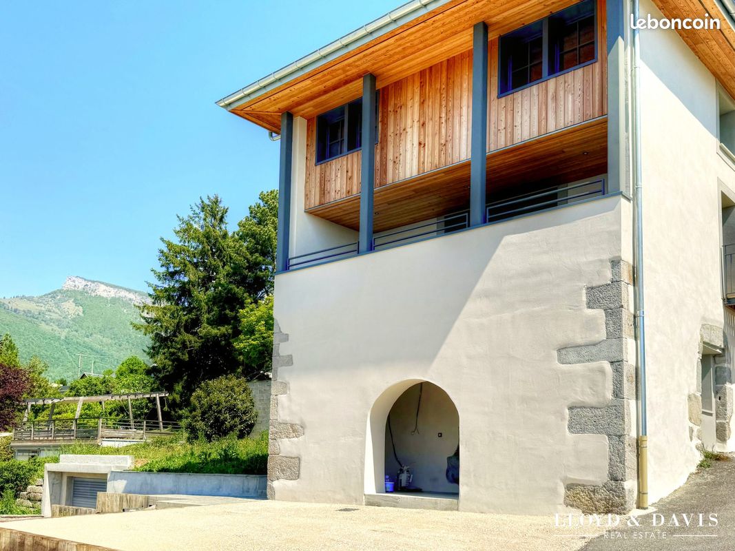 Maison 5 pièces 127 m² · à Chambéry · 127 m² · 725 000 €