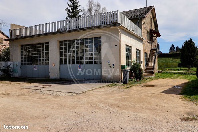 https://img.leboncoin.fr/api/v1/lbcpb1/images/d3/a1/4c/d3a14cb53292fdb99b12105ee5e2f82deab190a8.jpg?rule=ad-image