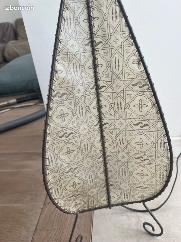 Lampe table basse (image 1)
