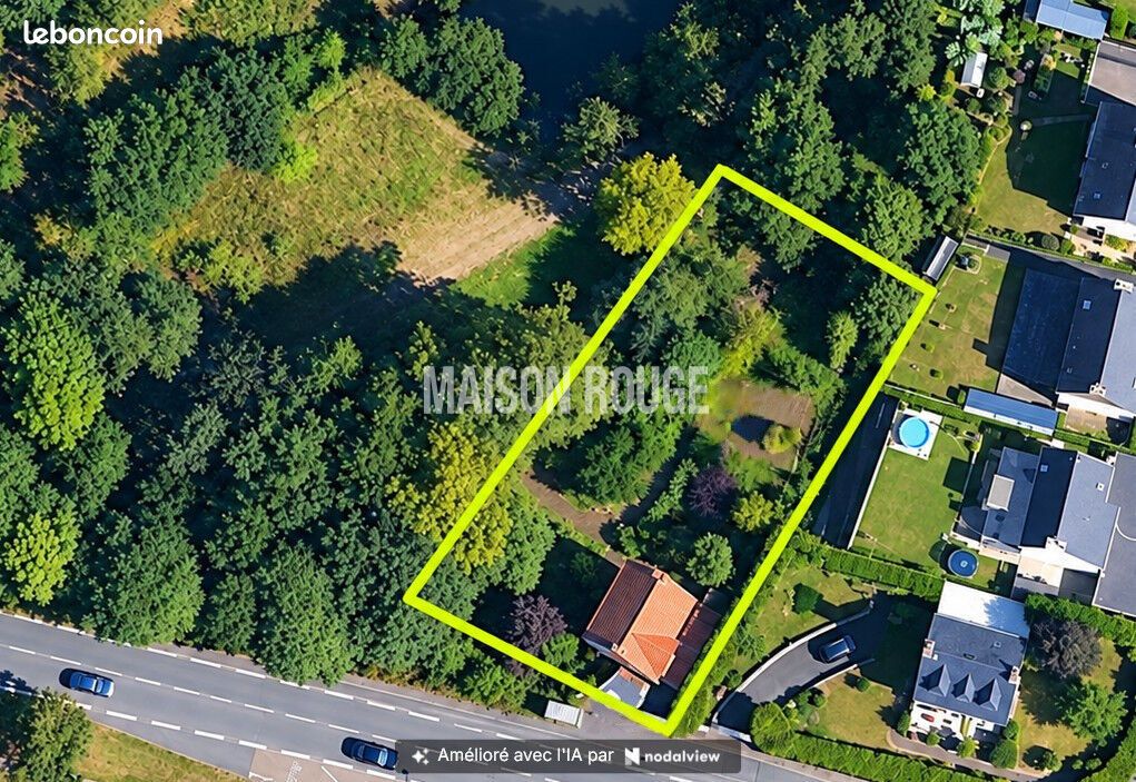 Terrain 1 307 m² Langueux · 127 200 €