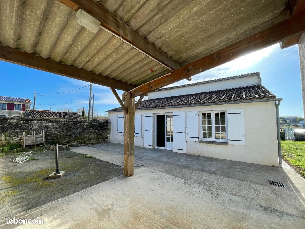 Maison 4 pièces 90 m² - Saint-Savinien 17350 (image principale 7)