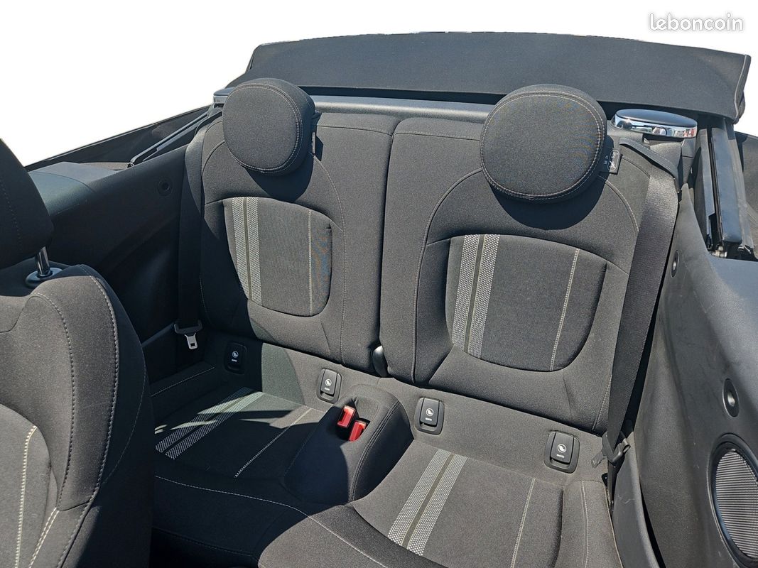 Mini cabrio 2.0 190 cooper s bva (image 12)