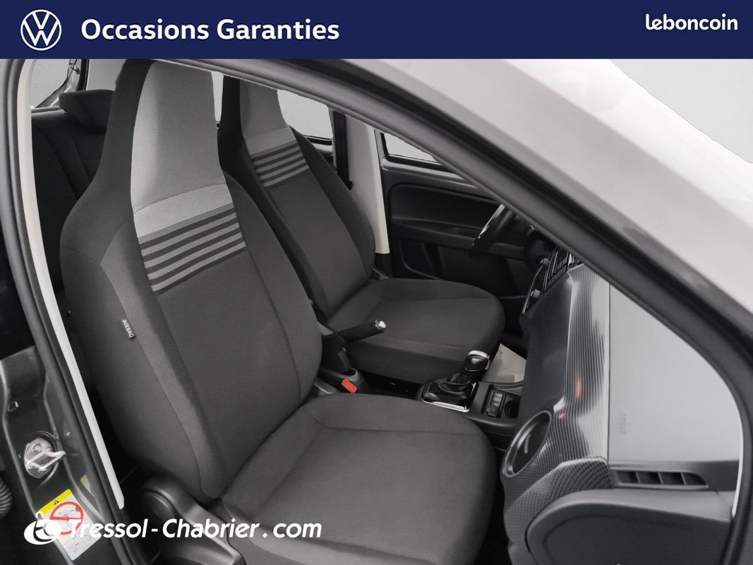 VOLKSWAGEN e-up 83 Electrique (image 16)
