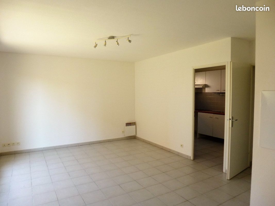 Appartement T3 avec balcon - Cavignac 33620 (image 2)