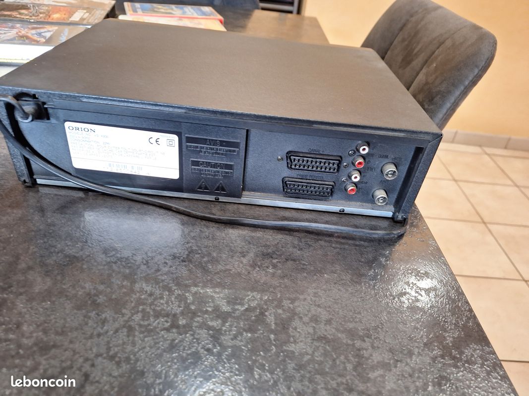 Lecteur enregistreur orion et cassette vhs (image 2)
