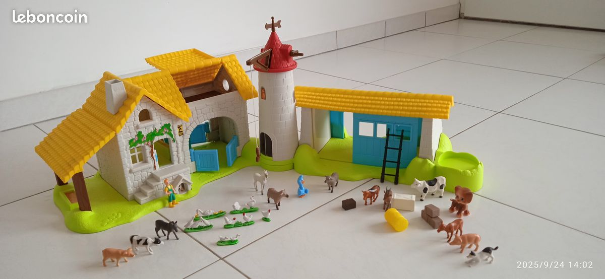 Ferme avec 20 figurines (image 1)