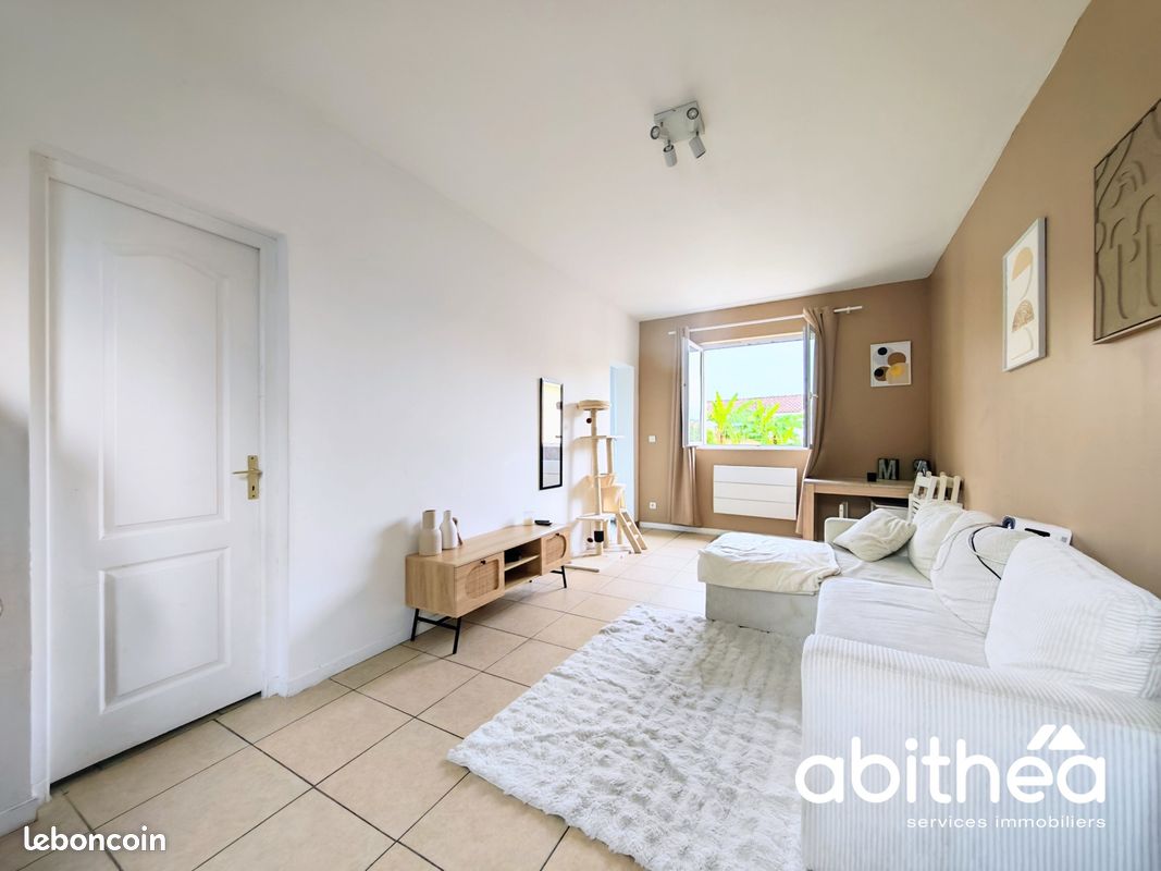 Maison 4 pièces 69 m² · à Les Billaux · 69 m² · 150 000 €