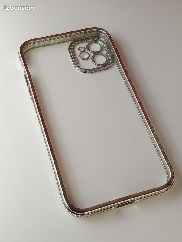 Coque Transparente Effet Chromé Pois Argenté Pour IPhone 6 Plus - Neuf Novago