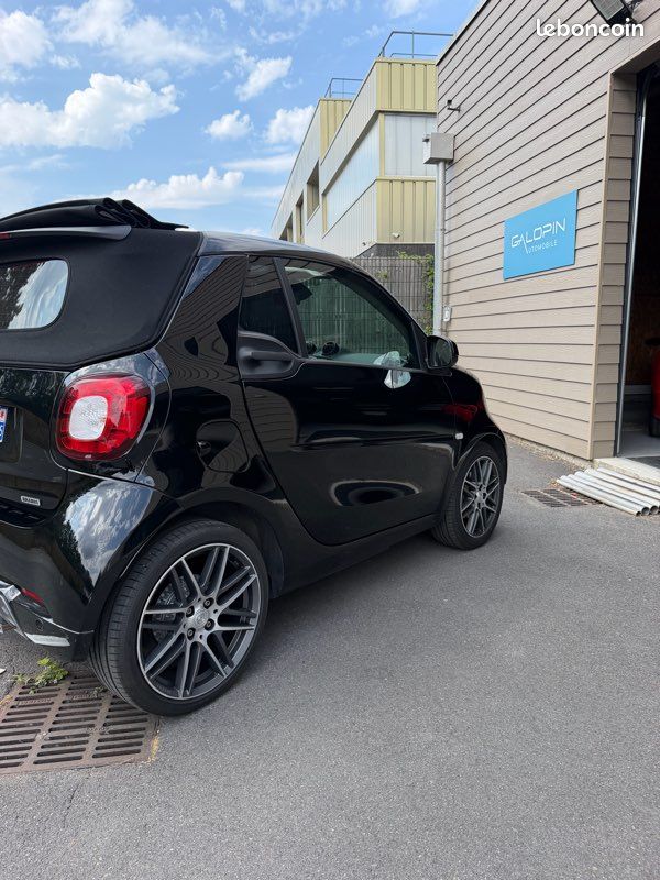 Smart Fortwo Cabrio BRABUS 0.9 Turbo 109 ch (image 10)