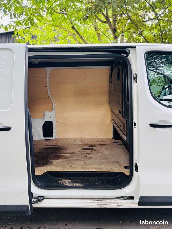 Citroën Jumpy Fg M 2.0 BlueHDi 120ch S&S Club 2021 – photo 15