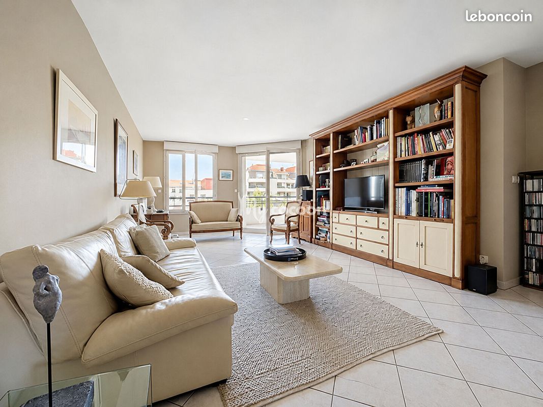 Appartement 5 pièces 128 m² · à Lyon · 128 m² · 670 000 €