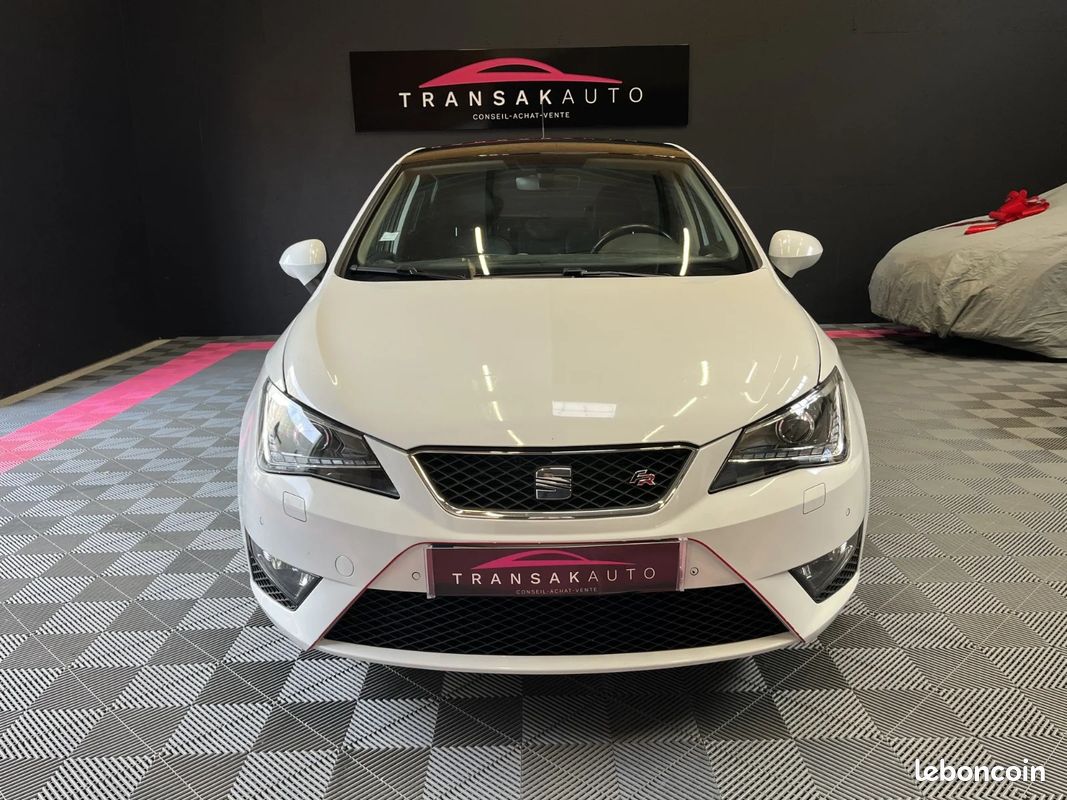 SEAT IBIZA 1.0 TSI 110 FR - CUIR ALCANTARA - TOIT OUVRANT - GPS - CLIM Auto - (image 2)