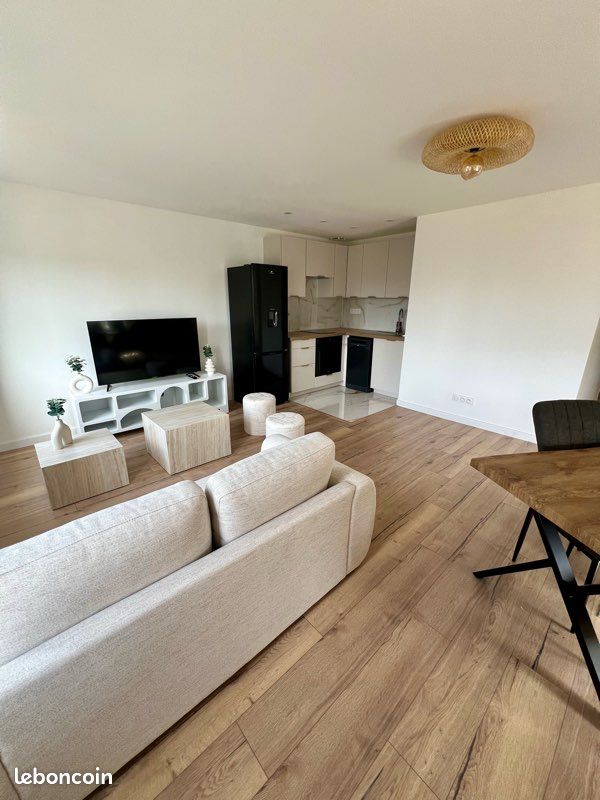Appartement 3 pièces 56 m² · à Bourges · 56 m² · 890 €/mois
