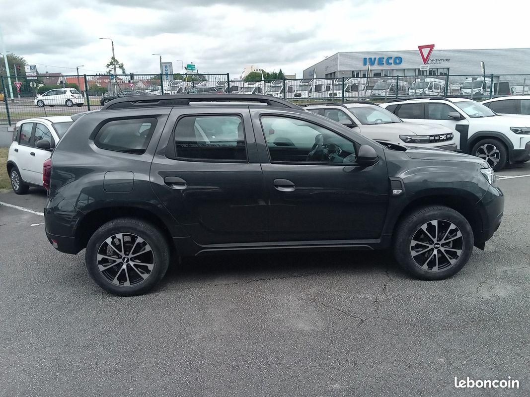 Dacia duster 0.9 tce 90 essential (image 6)