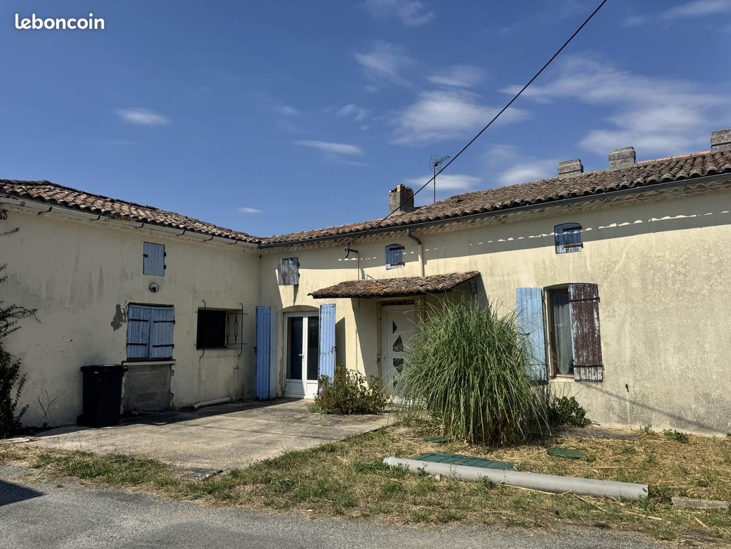 Maison 6 pièces 156 m² · à Chenac-Saint-Seurin-d'Uzet · 156 m² · 126 750 €