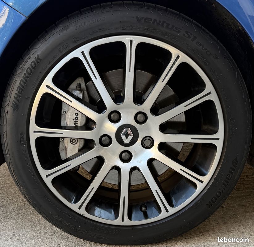 RENAULT CLIO III (2) 2.0 16V 203 RS GORDINI + 1ERE MAIN FR + FUTUR COLLECTOr (image 21)