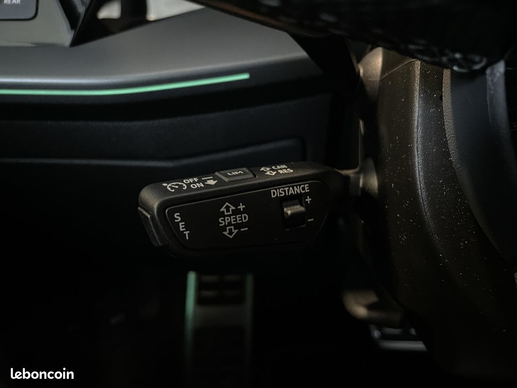 AUDI A3 Sportback TFSI e Hybride rechargeable 204 S tronic 6 S line (image 11)