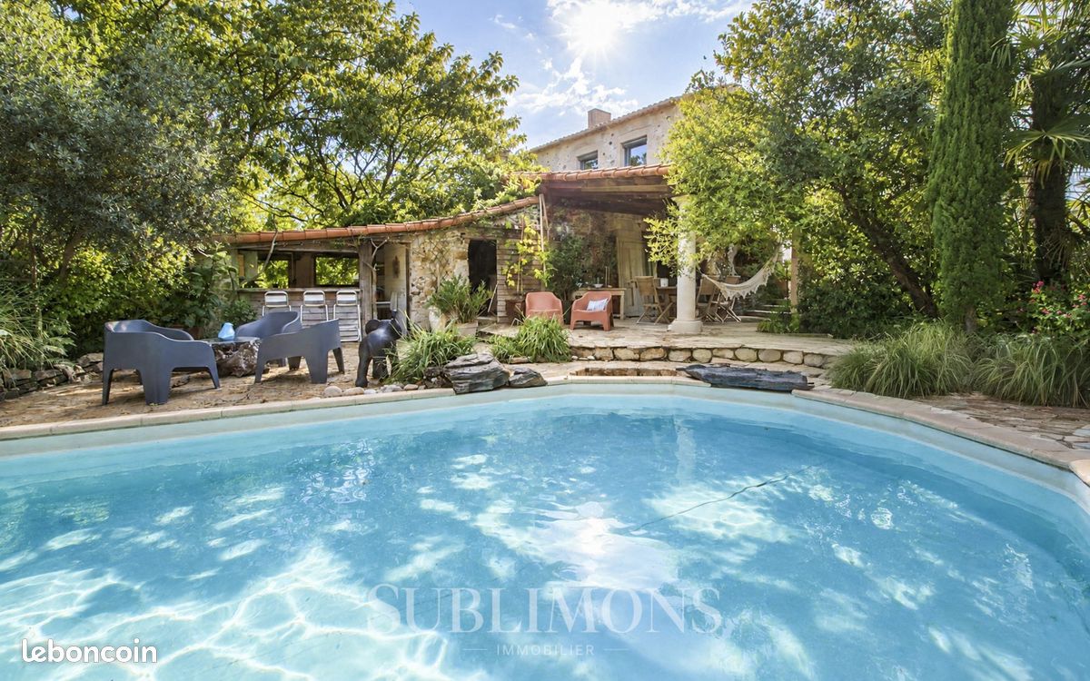 Maison 6 pièces 232 m² · à Frossay · 232 m² · 600 000 €