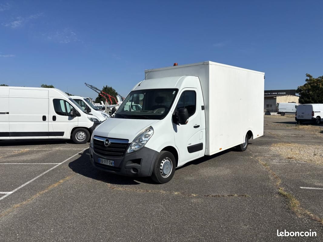 Opel Movano PLANCHER CAB CAISSE 2.3 DCI 135 (image 2)