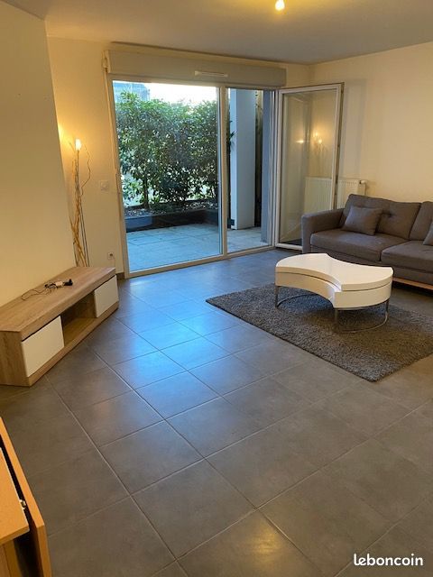 Appartement 2 pièces 43 m² · à Gex · 43 m² · 1 095 €