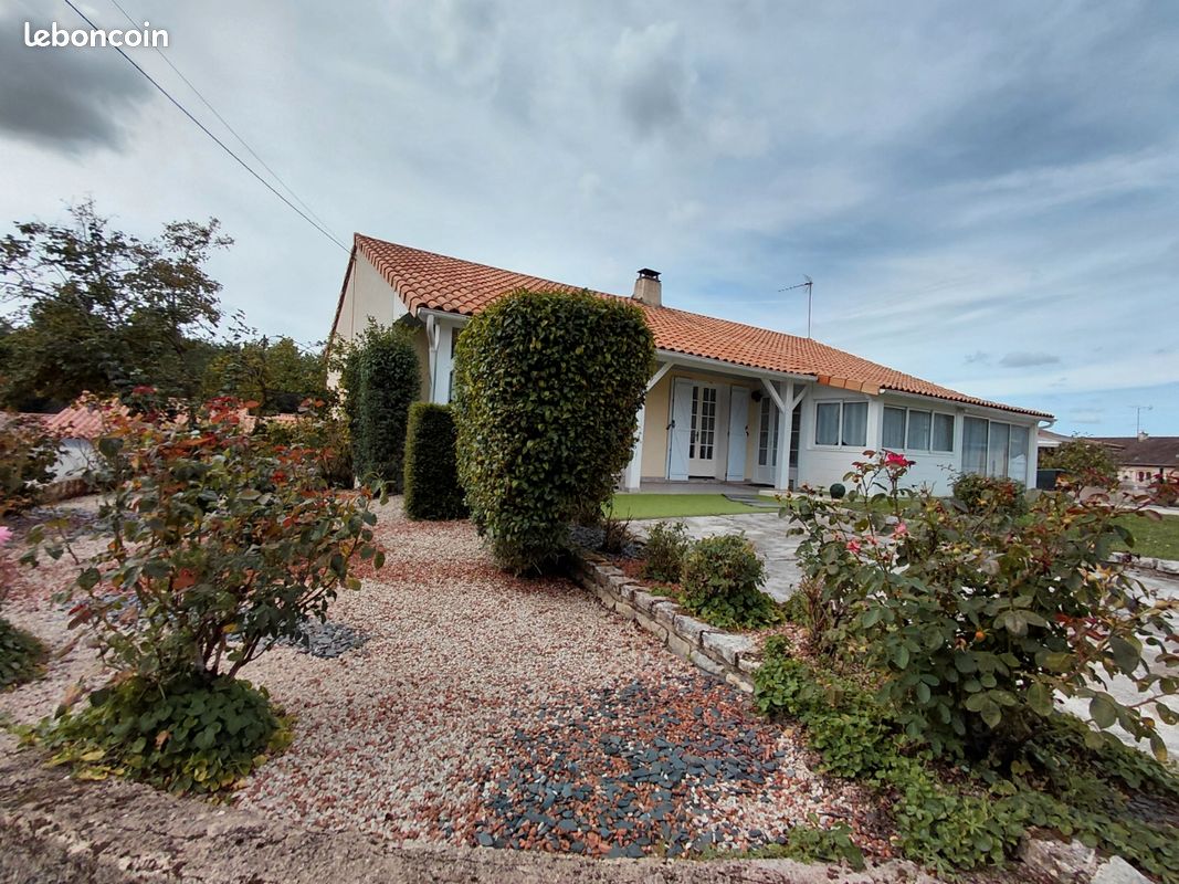 Maison 7 pièces 138 m² · à Poitiers · 138 m² · 330 000 €
