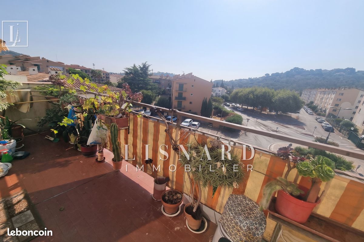 Appartement 1 pièce 33 m² · à Vallauris · 33 m² · 117 700 €