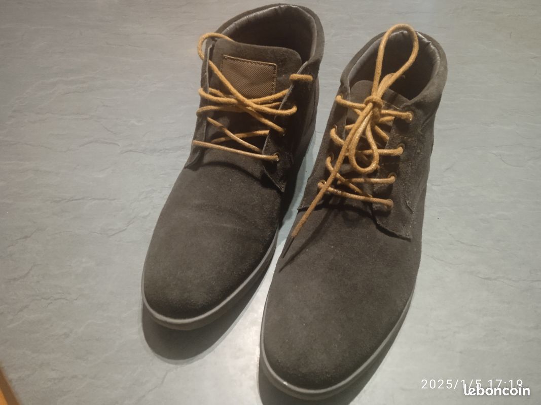 Chaussures homme en nubuck marron (image 1)