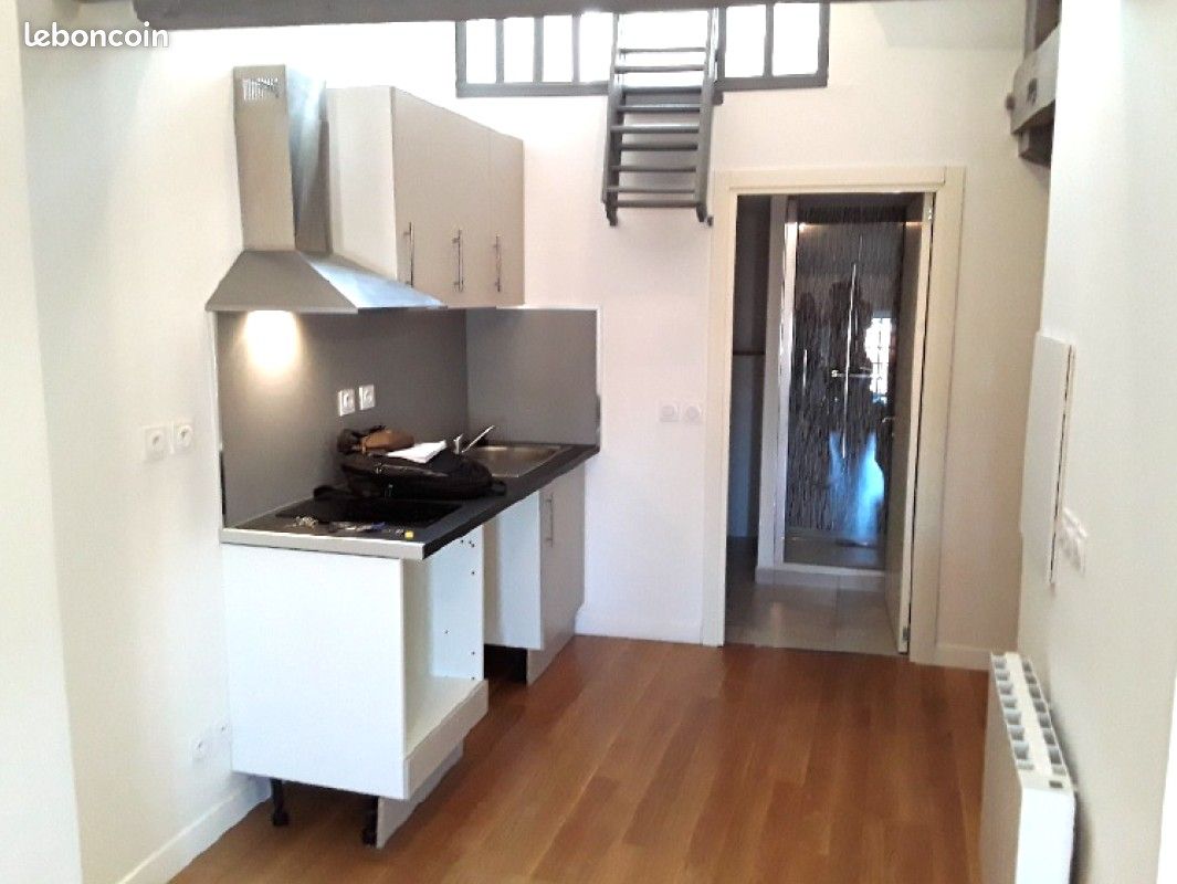 Appartement 1 pièce 27 m² · à Clermont-Ferrand · 27 m² · 449 €/mois