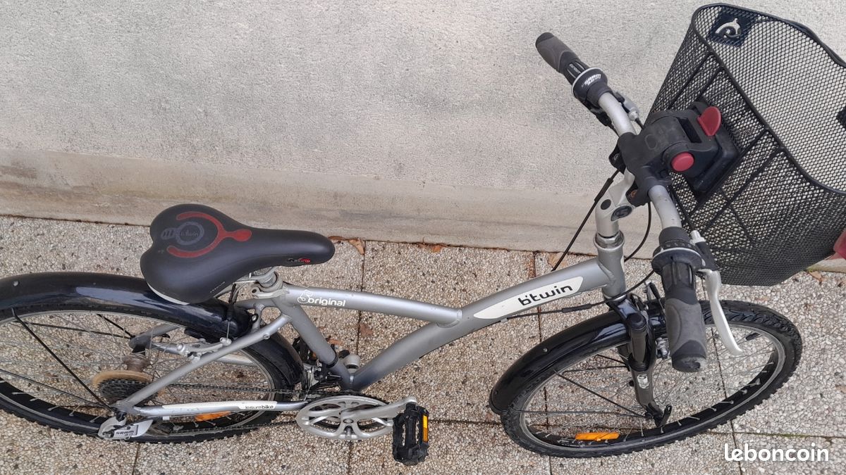 Vélo vtt 26 pouces btwin en alu M Vélos