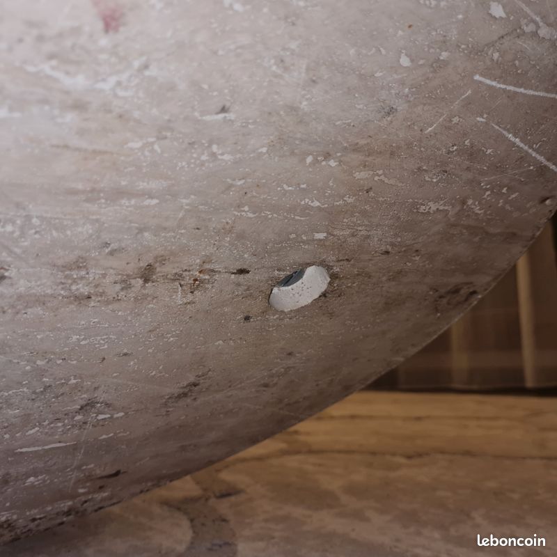 Table ovale pied en marbre (image 7)