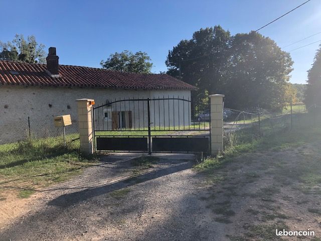 Maison 4 pièces 95 m² · à Bassillac Et Auberoche · 95 m² · 810 €