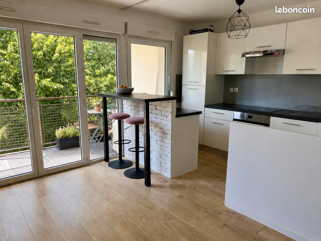 Appartement 3 pièces 62 m² · à Villenave-d'Ornon · 62 m² · 1 150 €