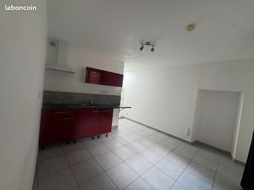 Appartement 1 pièce 18 m² · à Agde · 18 m² · 400 €