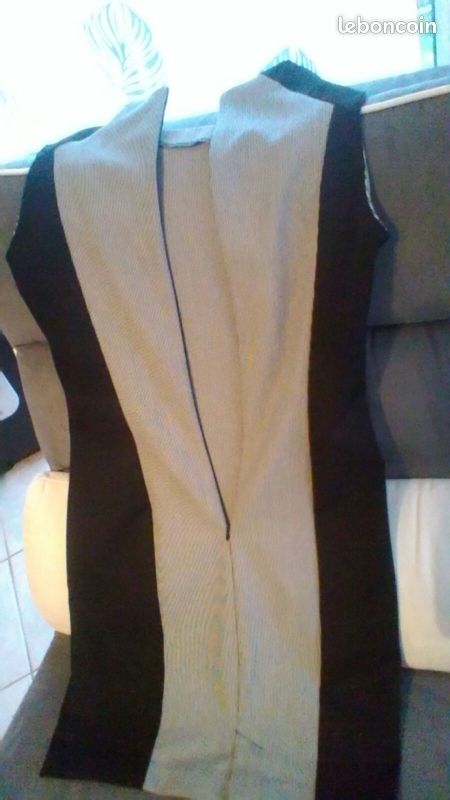 Robe sans manches (image 2)