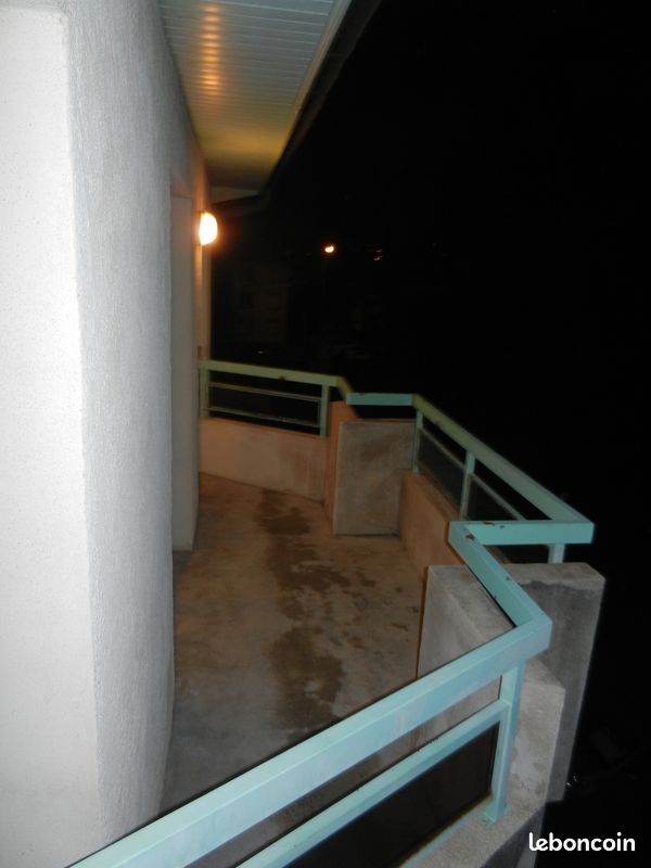 F2 Cuisine US, balcon, garage et parking - Brive-la-Gaillarde 19100 (image principale 2)