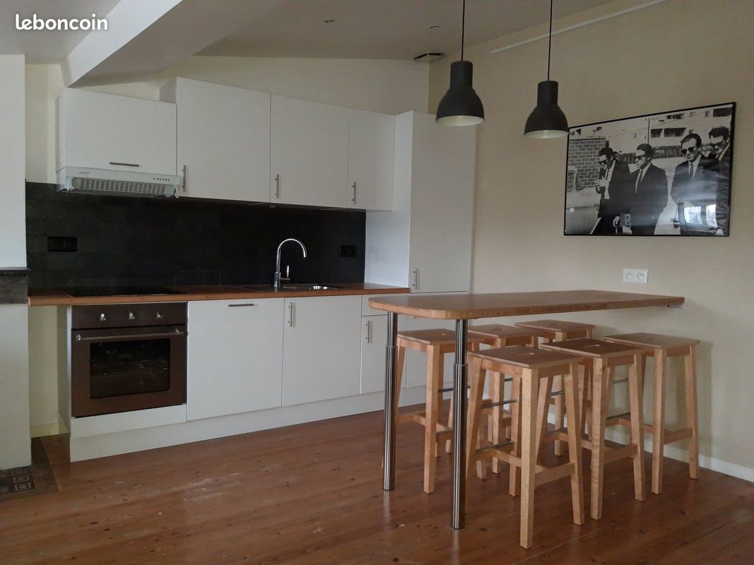 Appartement 2 pièces 56 m² · à Bordeaux · 55,6 m² · 990 €/mois