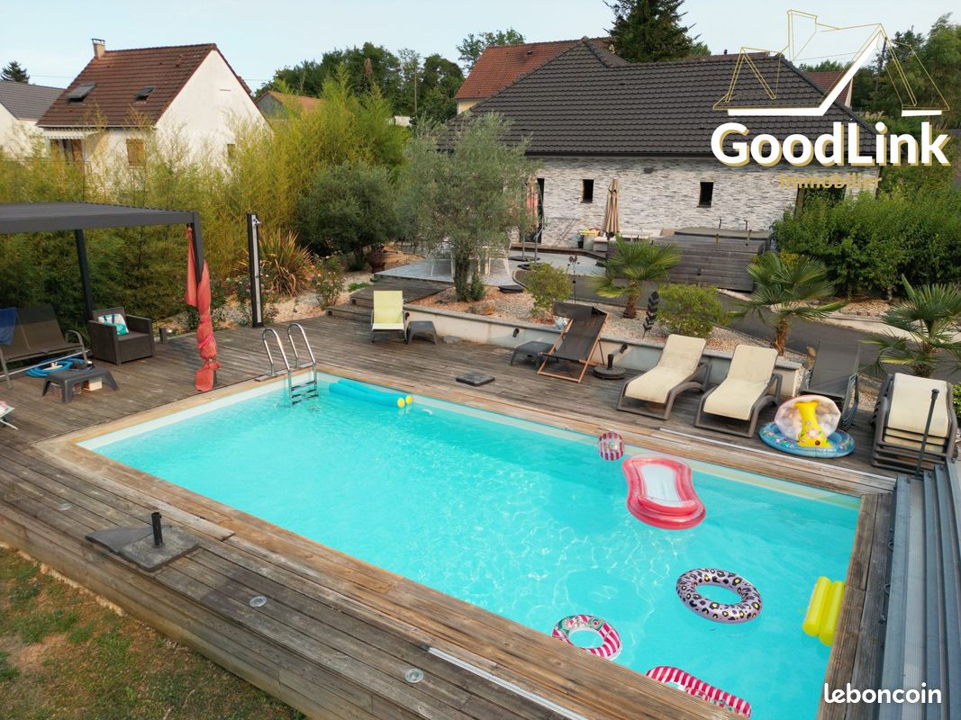 Maison 5 pièces 155 m² · à Égly · 155 m² · 549 000 €