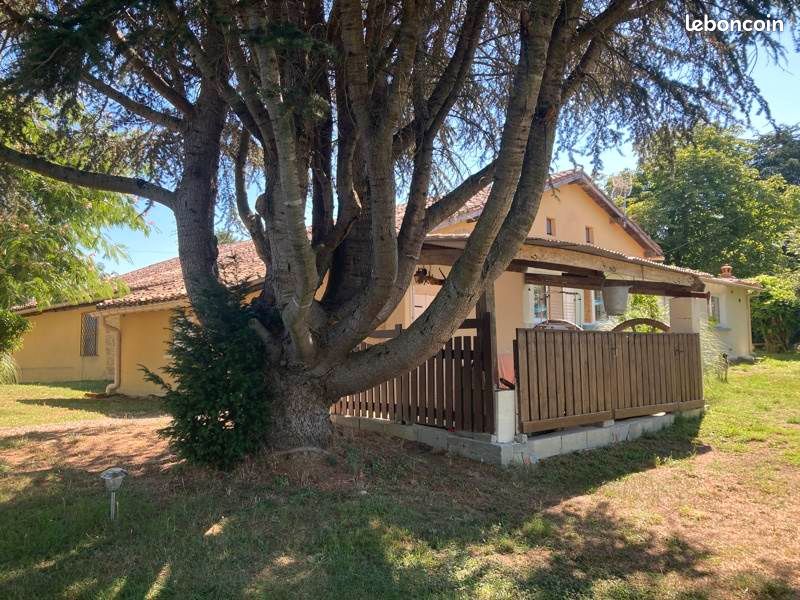 Maison 5 pièces 200 m² · à Duras · 200 m² · 400 000 €
