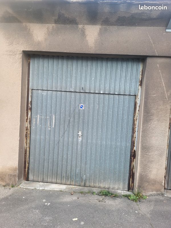 Vendre garage à Nilvange · 12 000 €