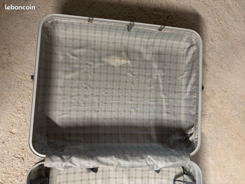 Valise à roulettes (image 6)