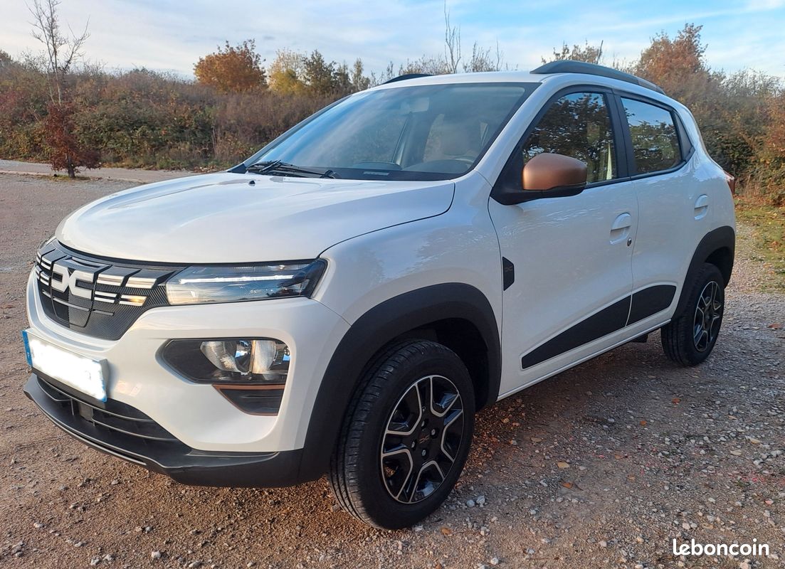 DACIA SPRING EXTREME VERSION 65 CV (7125kms-2023) - Voitures