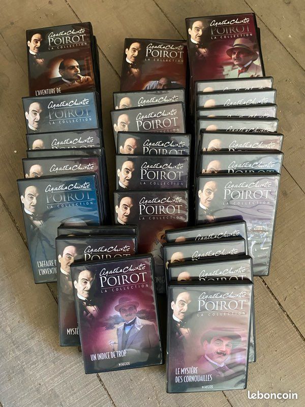 Lot 38 DVD Hercule Poirot (image 1)