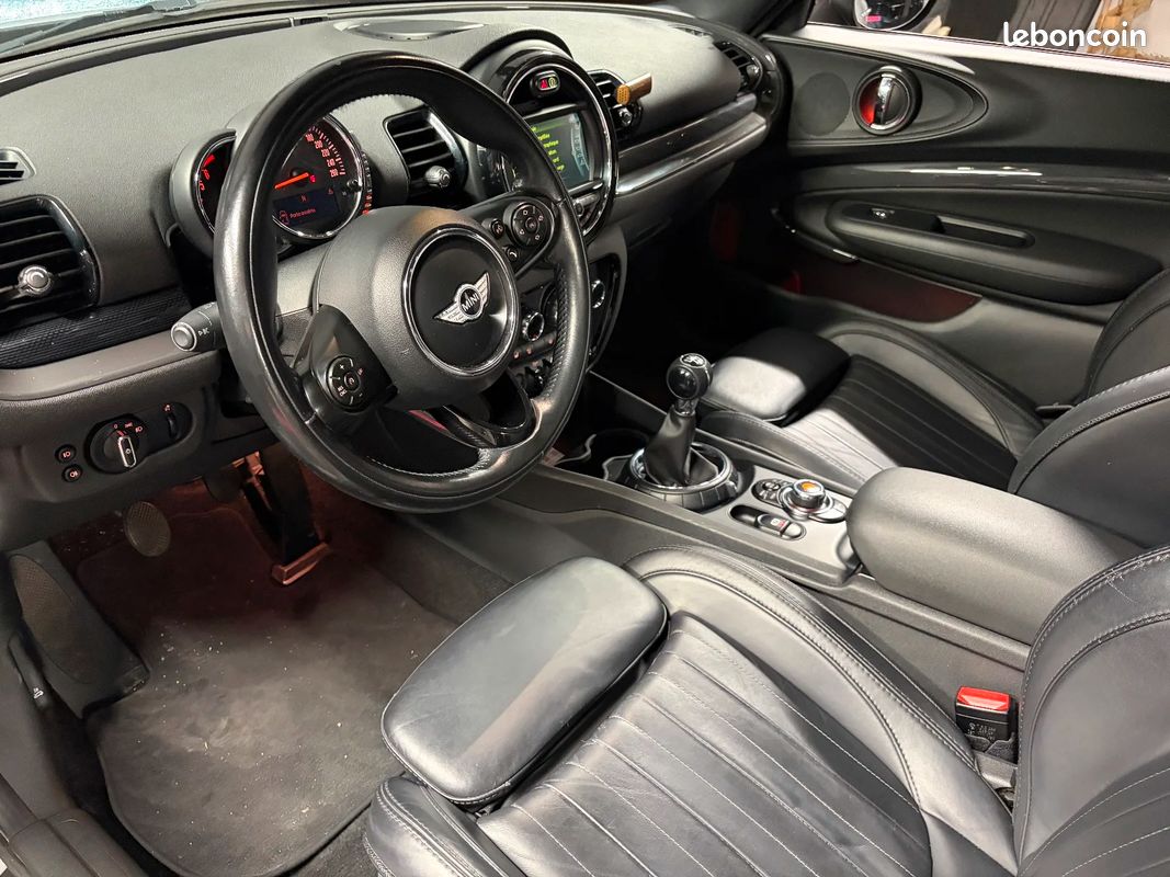MINI CLUBMAN F54 Cooper SD 190 ch Red Hot Chili | SUIVI COMPLET | TOIT OUVRANT | SIEGES CHAUFFANTS 12580 (image 13)