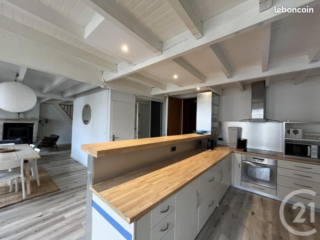 Appartement 4 pièces 96 m² · à Bordeaux · 96 m² · 1 870 €