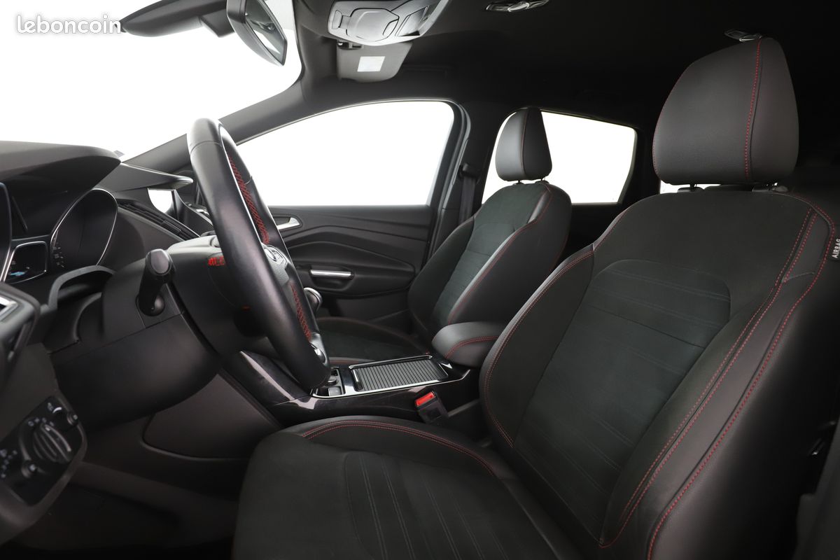 Ford Kuga 1.5 TDCi ST Line 4x2 120 ch (image 5)