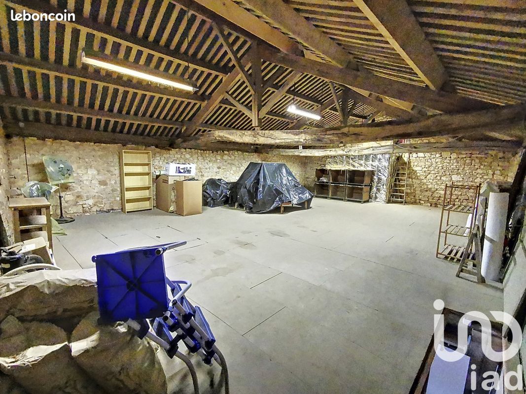 Longère 7 pièces 180 m² - Marthon 16380 (image principale 16)