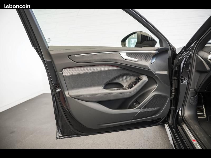Audi A6 Avant 2.0 TFSI 299ch e-hybrid S line Quattro S tronic 7 (image 15)