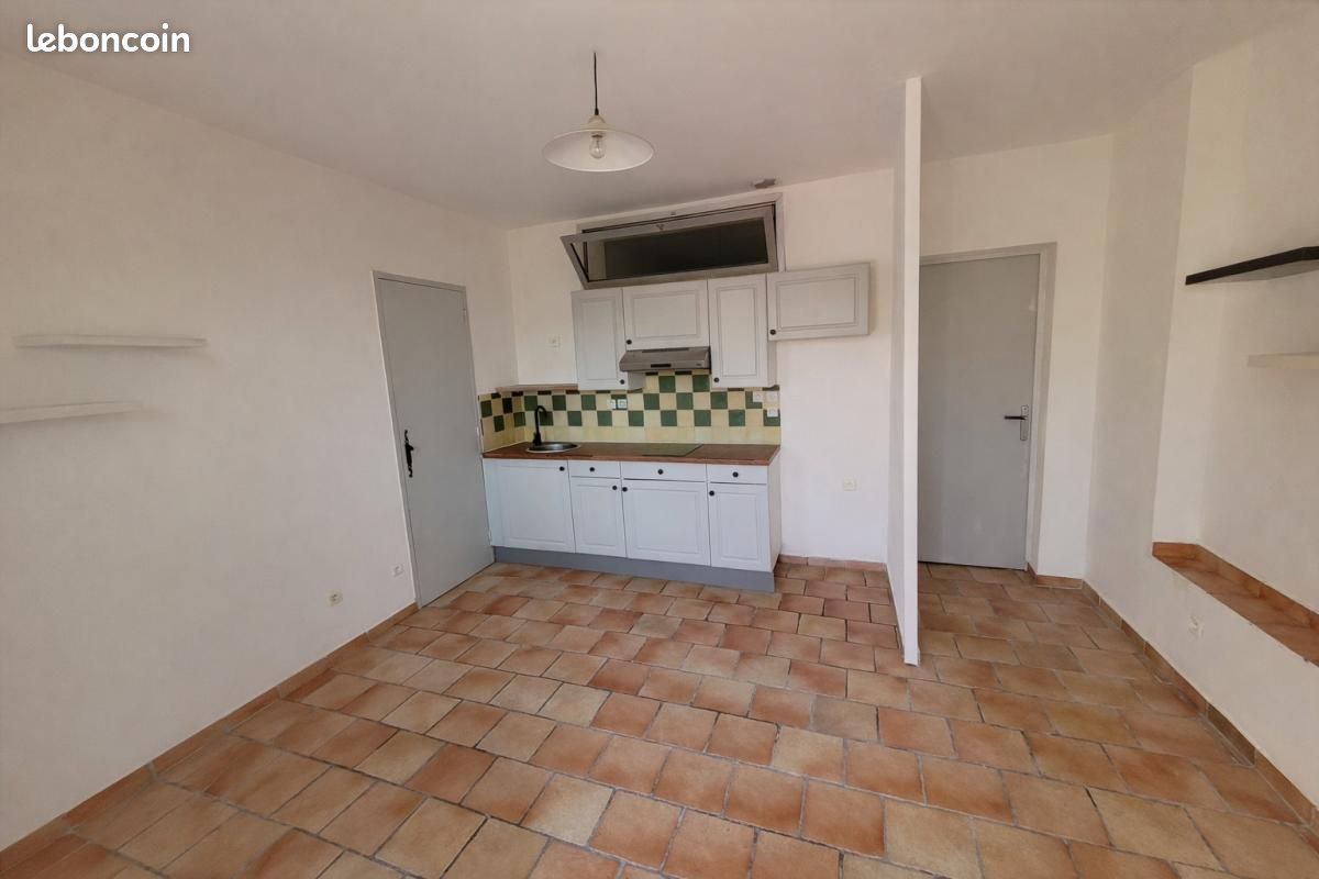 Appartement 2 pièces 22 m² · à Arles · 22 m² · 490 €/mois